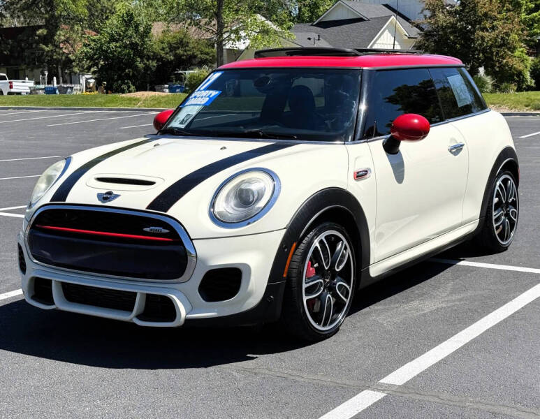 2017 MINI Hardtop 2 Door John Cooper Works