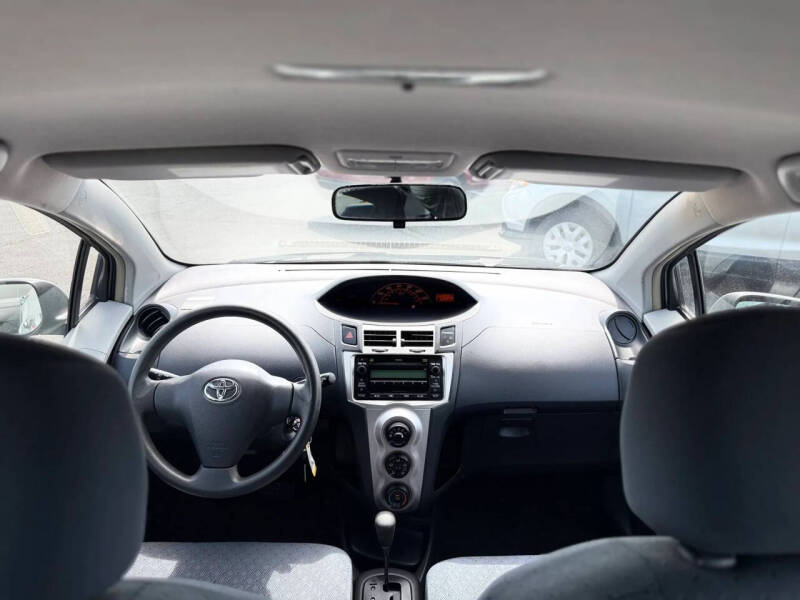 2011 Toyota Yaris