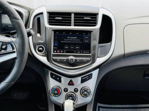 2019 Chevrolet Sonic LT Auto