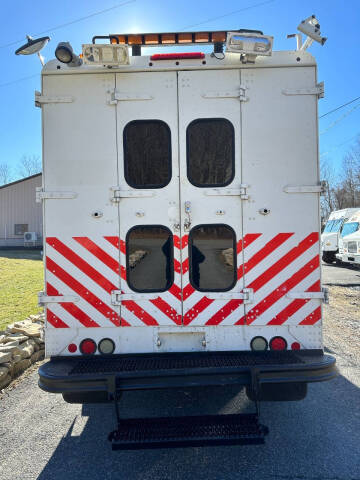 2010 Freightliner MT45 Chassis