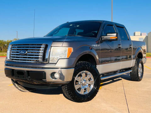 2011 Ford F-150 for sale at AUTO DIRECT Bellaire in Houston TX