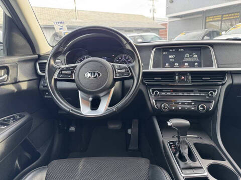 2020 Kia Optima S