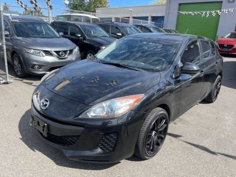 2012 Mazda MAZDA3 for sale at Alhamadani Auto Sales-Tacoma in Tacoma WA