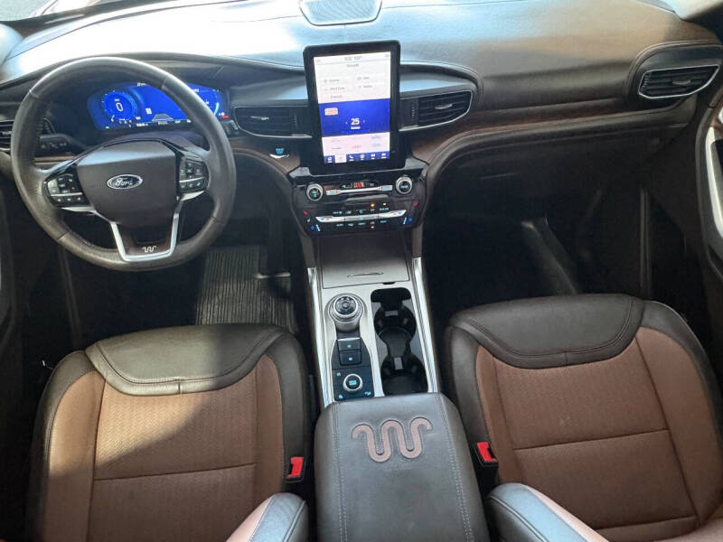2022 Ford Explorer King Ranch