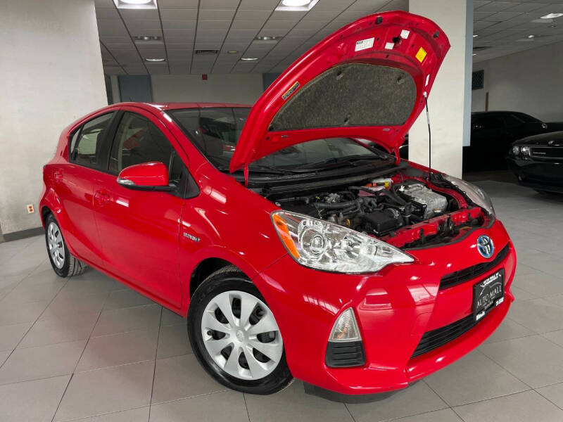 2013 Toyota Prius c Two