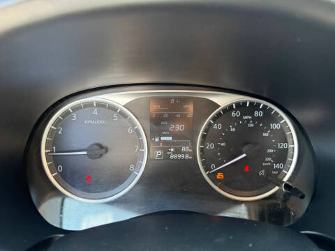 2021 Nissan Kicks S