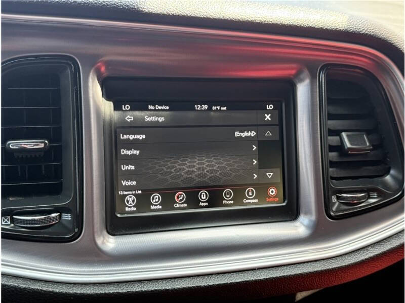 2019 Dodge Challenger SXT