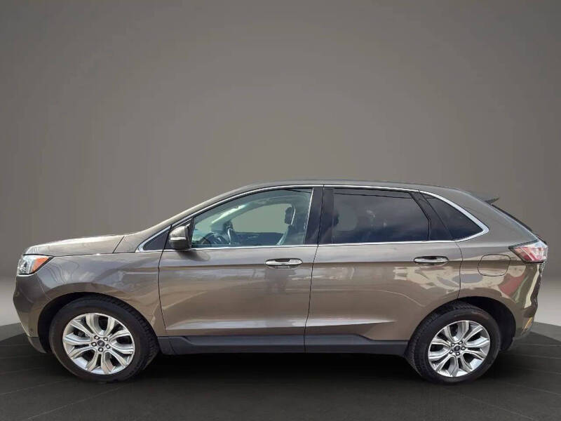 2019 Ford Edge Titanium
