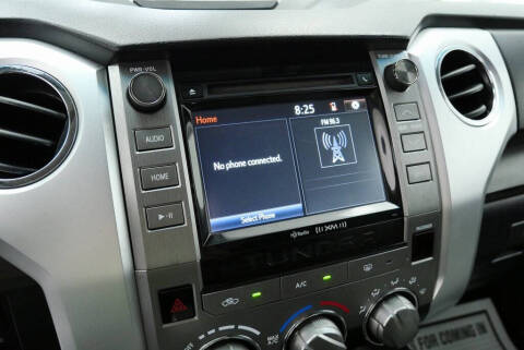 2017 Toyota Tundra SR5