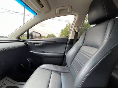 2017 Lexus NX 200t