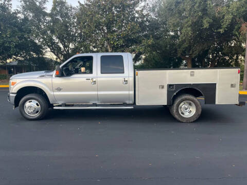 2011 Ford F-350 Super Duty Lariat