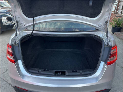 2019 Ford Taurus Limited