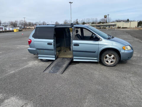 2005 Dodge Grand Caravan SE