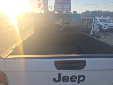 2021 Jeep Gladiator Sport