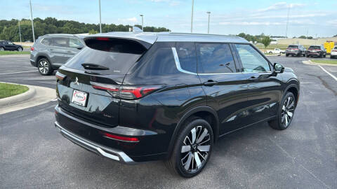 2025 Mitsubishi Outlander SEL Platinum Edition