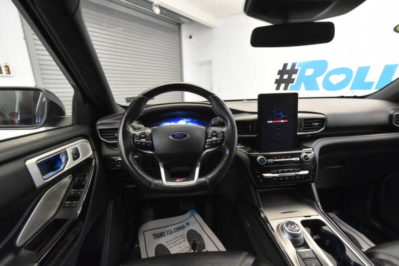 2021 Ford Explorer ST