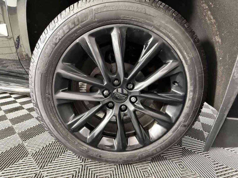 2019 Cadillac Escalade Luxury