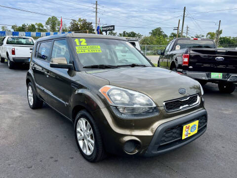 2012 Kia Soul +