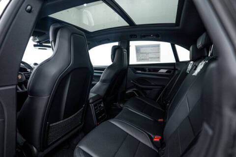 2025 Porsche Macan Electric