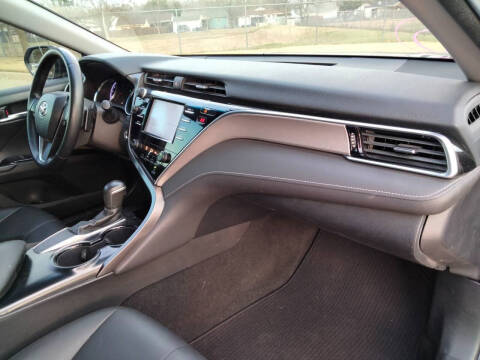 2018 Toyota Camry SE