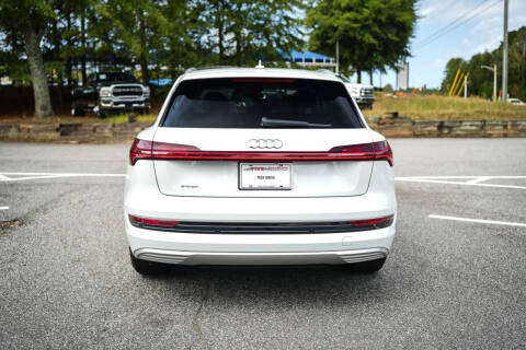 2019 Audi e-tron quattro Premium Plus