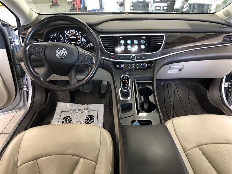 2017 Buick LaCrosse Essence