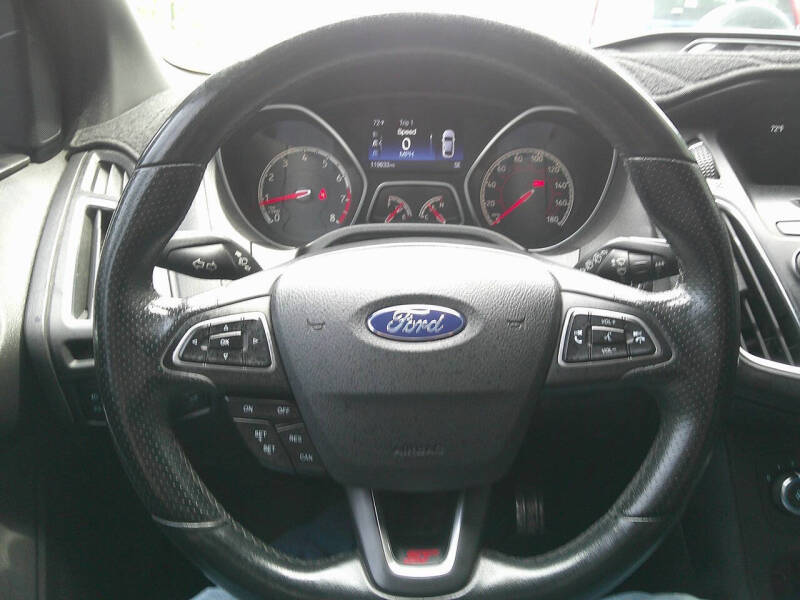 2017 Ford Focus ST