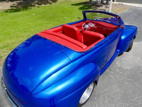 1948 Ford Super Deluxe