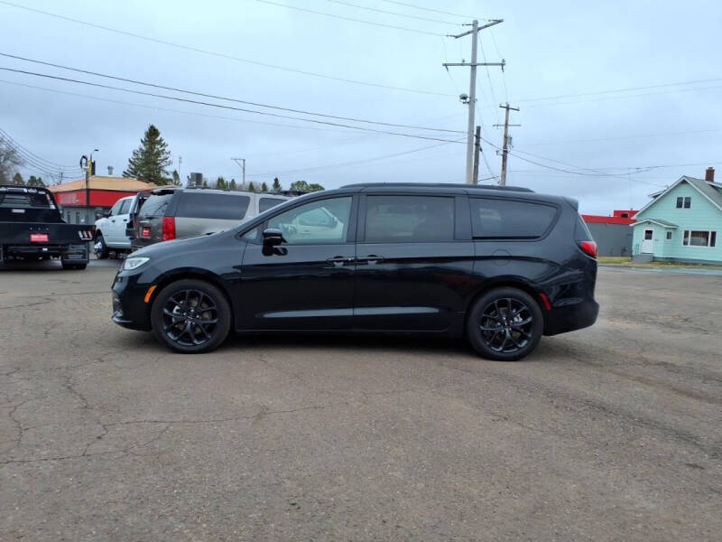 2022 Chrysler Pacifica Limited