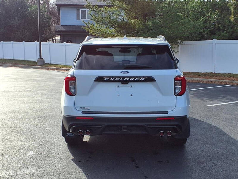 2023 Ford Explorer ST