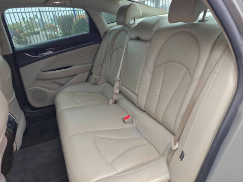 2017 Buick LaCrosse Premium