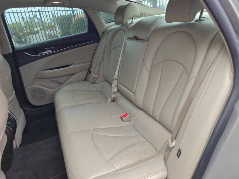 2017 Buick LaCrosse Premium