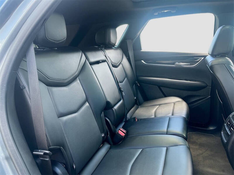 2022 Cadillac XT5 Premium Luxury