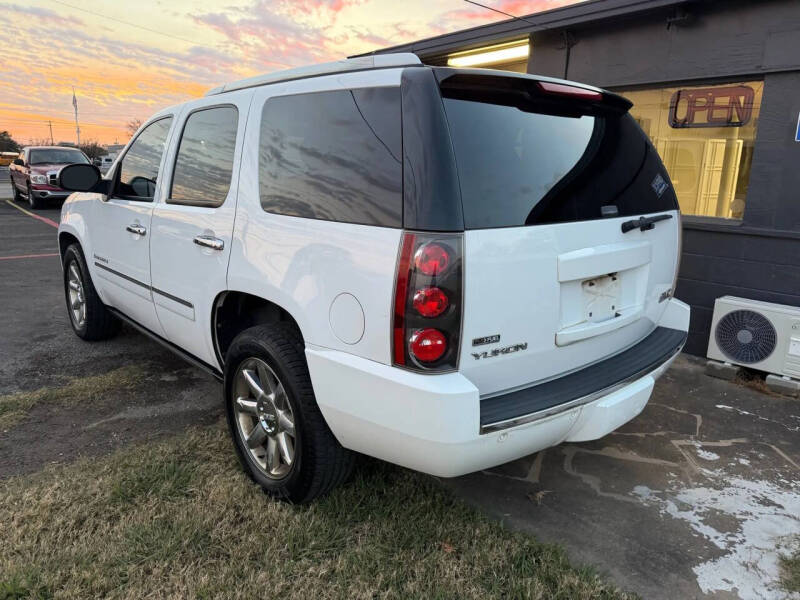 2009 GMC Yukon Denali
