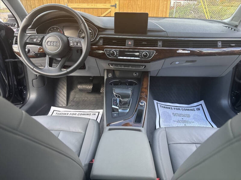 2017 Audi A4 2.0T quattro Premium Plus