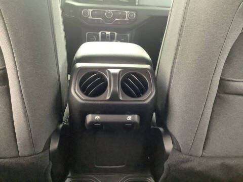 2026 Jeep Gladiator Willys