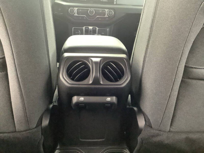 2026 Jeep Gladiator Willys