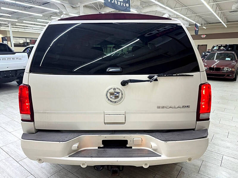 2005 Cadillac Escalade