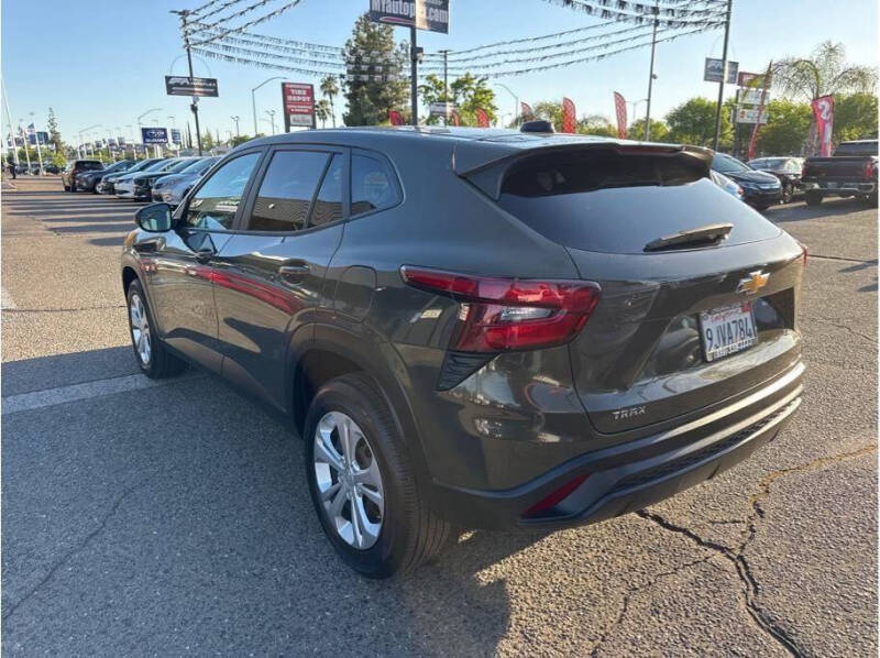 2024 Chevrolet Trax LS