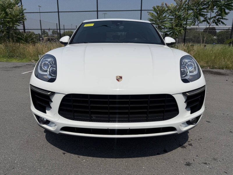 2018 Porsche Macan