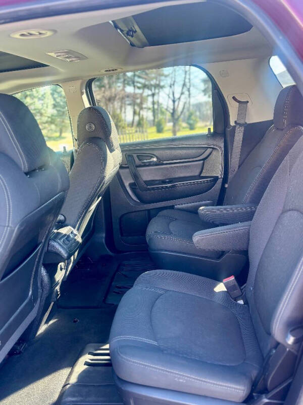 2016 GMC Acadia SLE-2