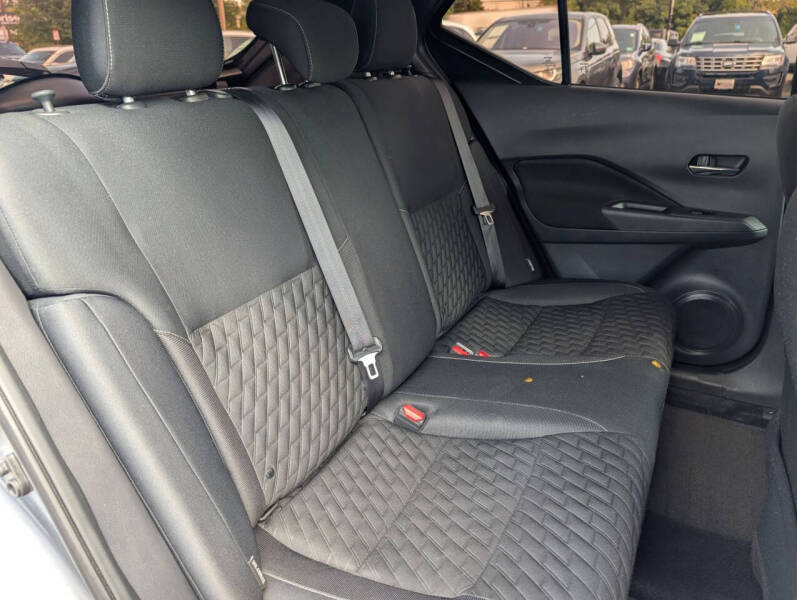 2021 Nissan Kicks SV