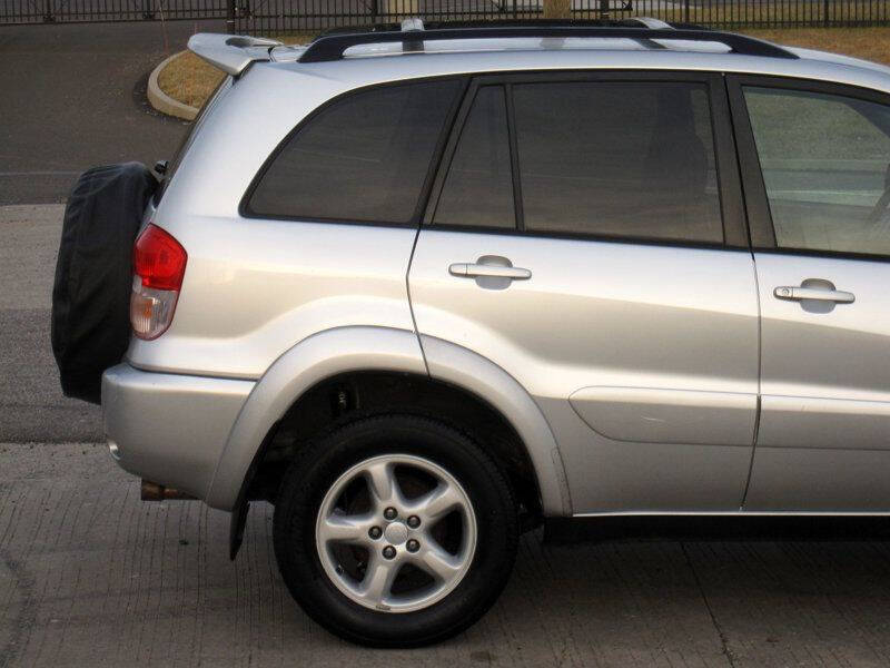 2003 Toyota RAV4