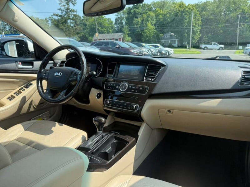 2014 Kia Cadenza Premium