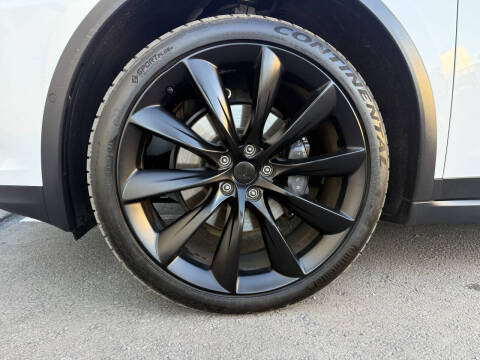 2020 Tesla Model X Long Range Plus