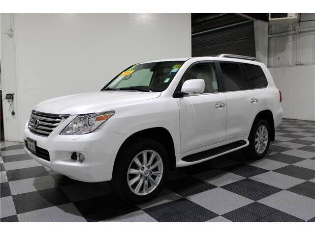 2011 Lexus LX 570