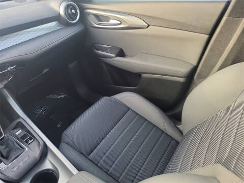 2024 Alfa Romeo Tonale Hybrid Ti