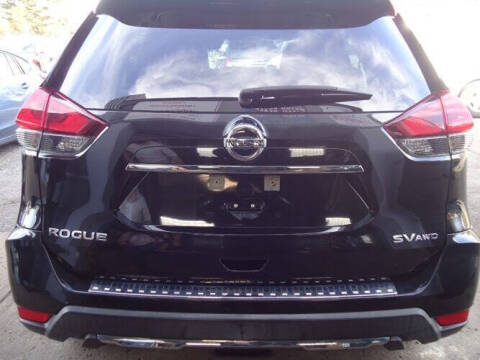 2018 Nissan Rogue SV