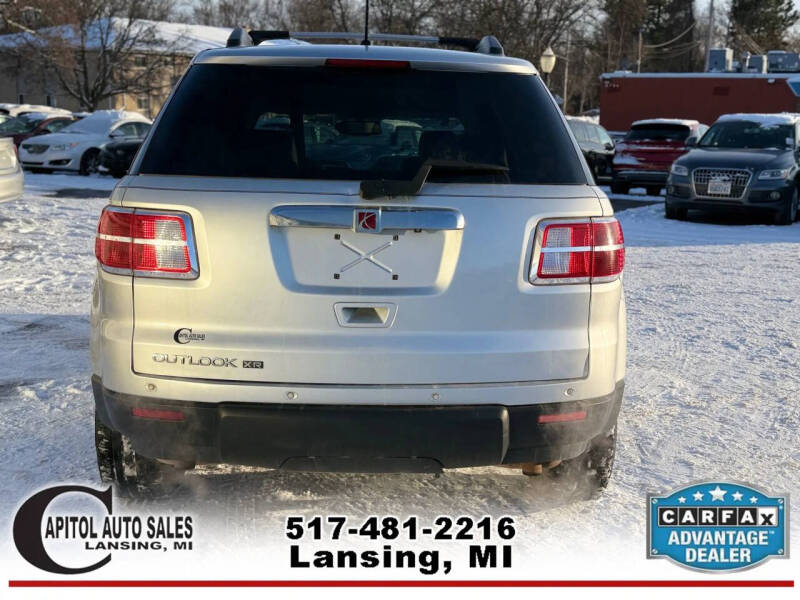 2010 Saturn Outlook XR-L