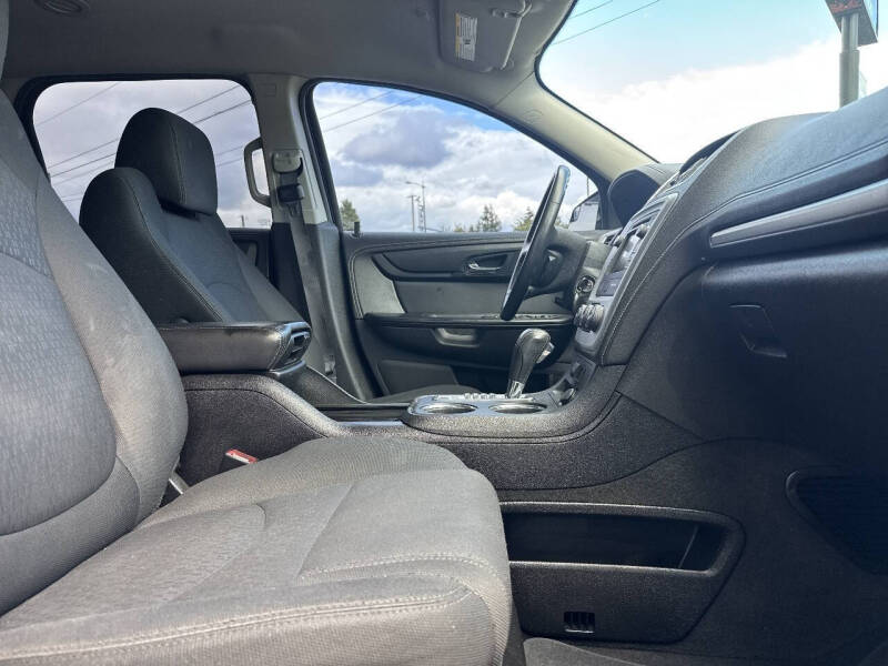 2013 GMC Acadia SLE-1